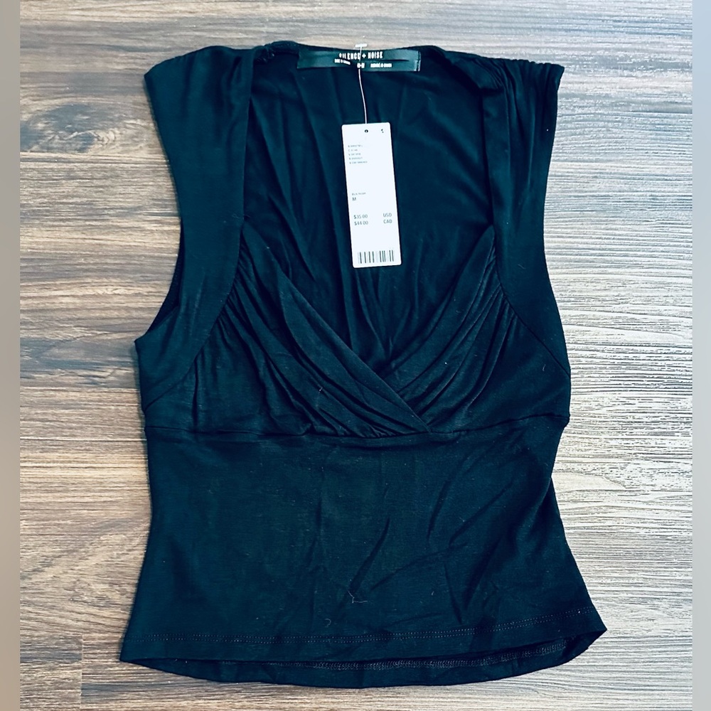 NWT Urban Outfitters Silence & Noise Black Top - Medium